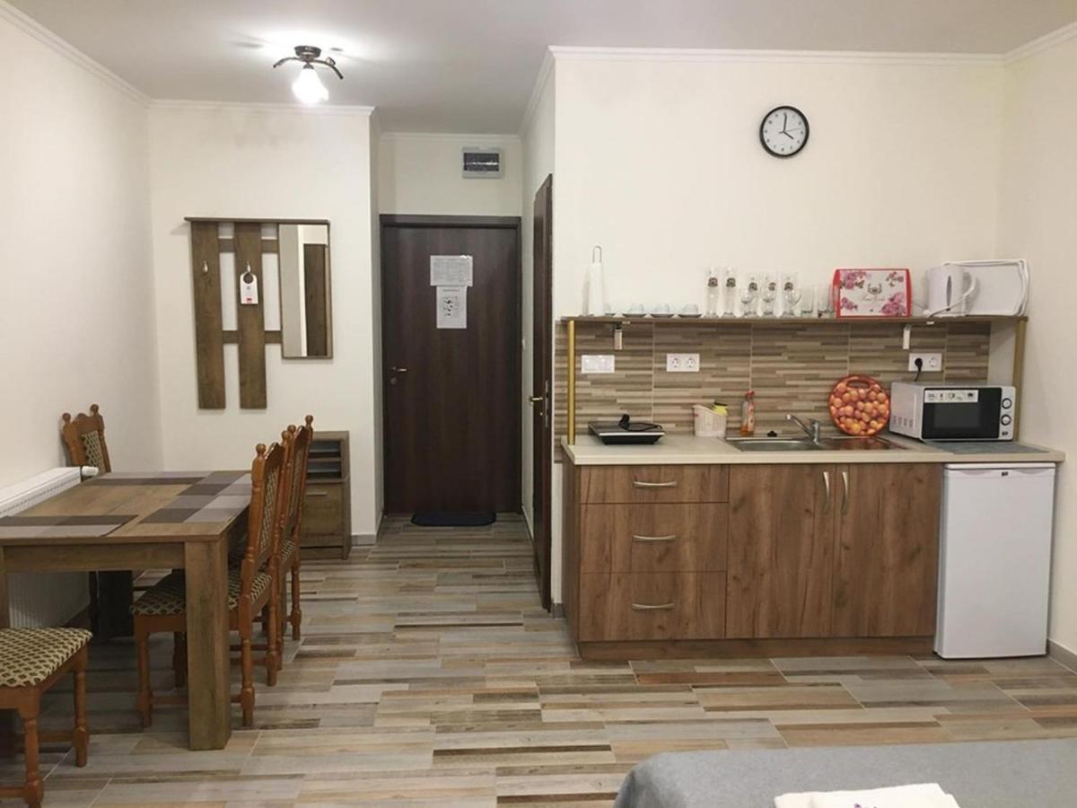 Aranykorona Apartmanház Miskolc Kültér fotó